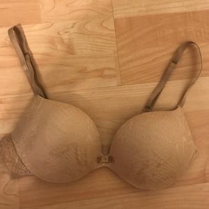 Victoria’s Secret push up bra